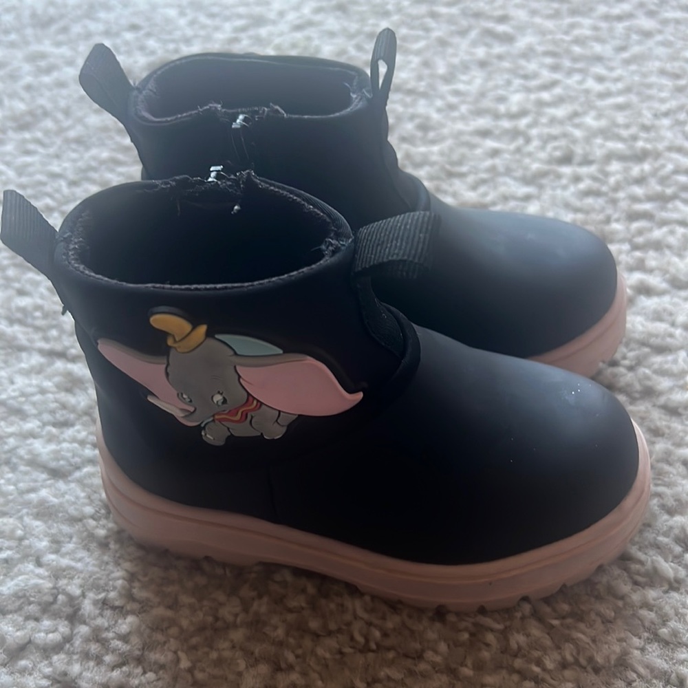 Zara Girls Disney Dumbo Boots